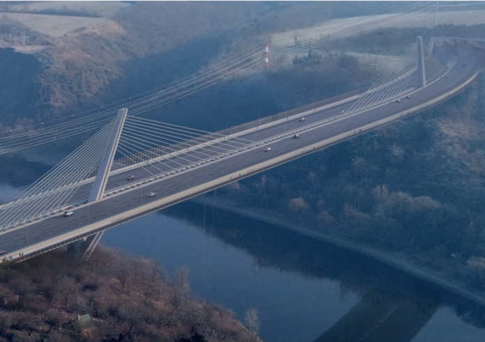 most přes Vltavu