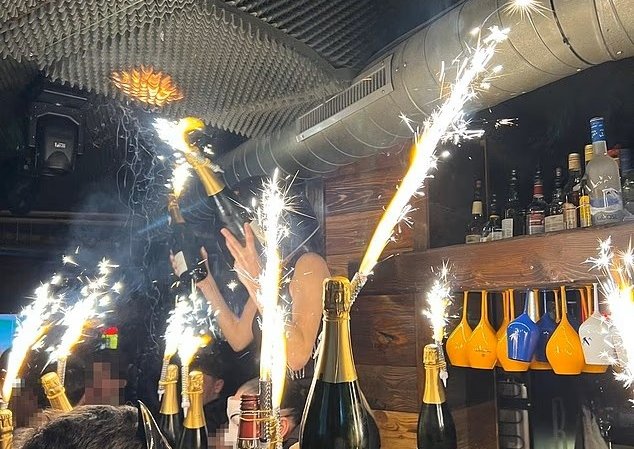 105187963-15430871-image-a-9_1767438021649