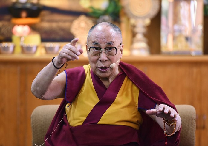1280px-Dalai_Lama_-i---i-_(24571573588)
