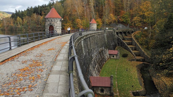 1280px-Harcov,_Liberec_2017-10_03