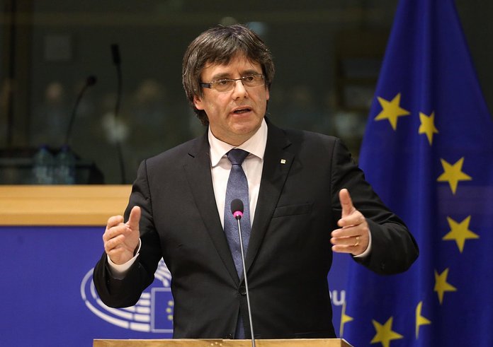 1280px-President_Puigdemont