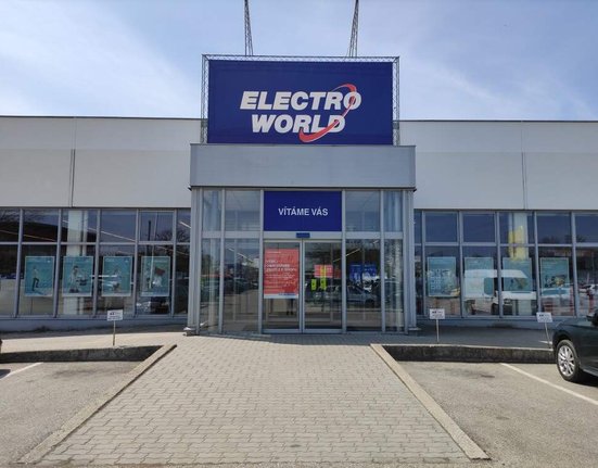 Prodejna Electro World v Českých Budějovicích.