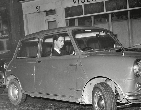 17622622-7388293-Prince_Michael_of_Kent_leaving_Cambridge_Theatre_in_his_Mini_yea-a-10_1566813553014.jpg