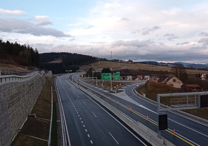 1920px-D3_-_križovatka_Svrčinovec