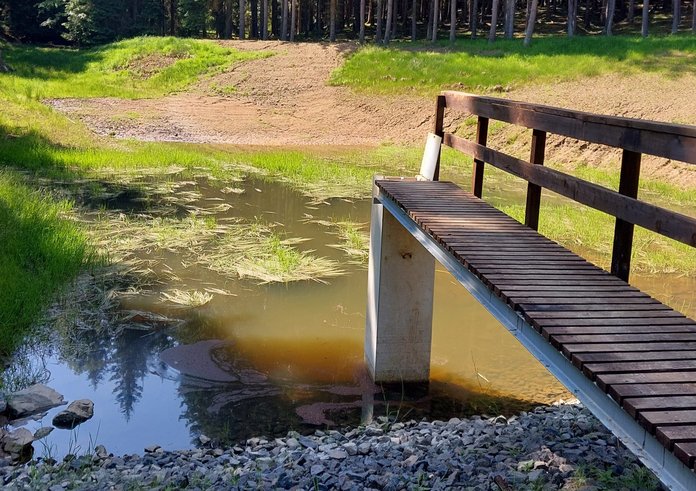 Modrý rybník na Karlovarsku