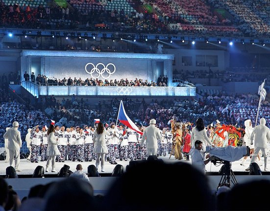 2010_Olympic_Winter_Games_Opening_Ceremony_-_Czech_Republic_entering