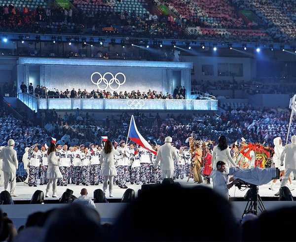 2010_Olympic_Winter_Games_Opening_Ceremony_-_Czech_Republic_entering