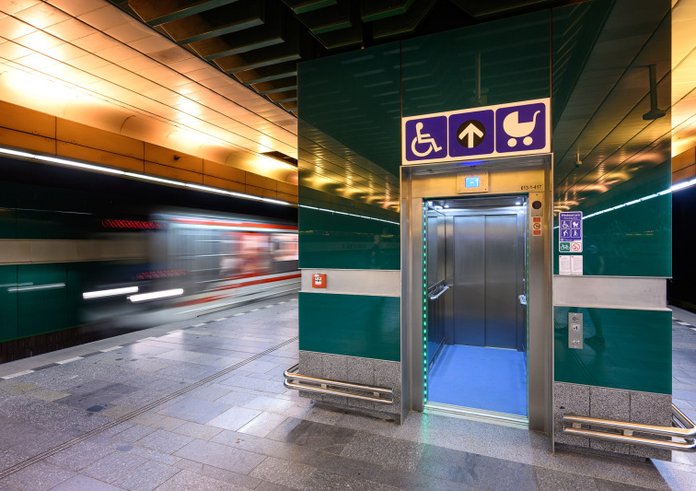bezbariérový přístup do stanice metra Radlická