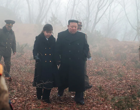 Kim Čong-un se svou desetiletou dcerou Kim Ču-e