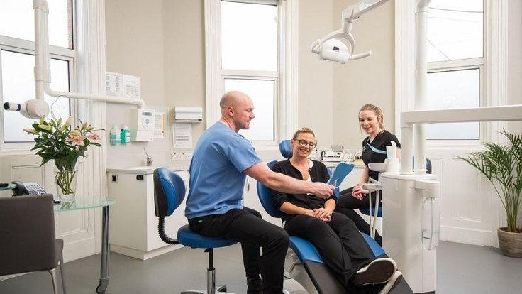 zubní klinika v Karlovarském kraji