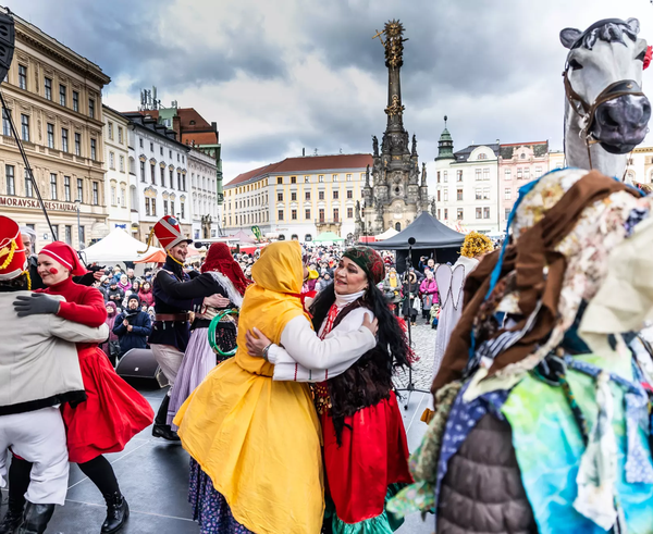 2e8e9753-342d-47c0-ba1f-5a772de8647e