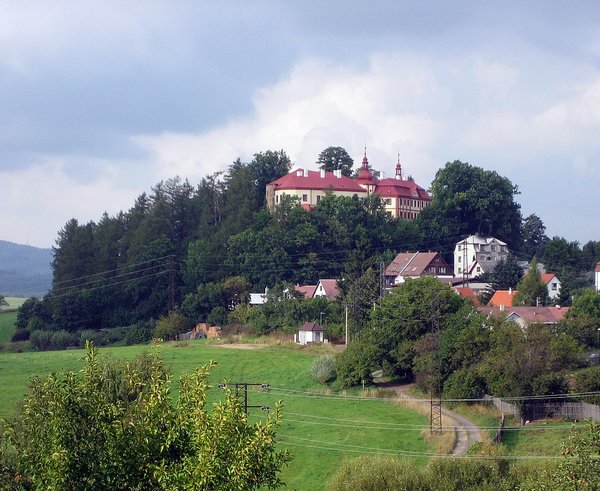 349_53_Bezdružice,_Czech_Republic_-_panoramio