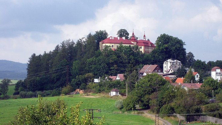 349_53_Bezdružice,_Czech_Republic_-_panoramio