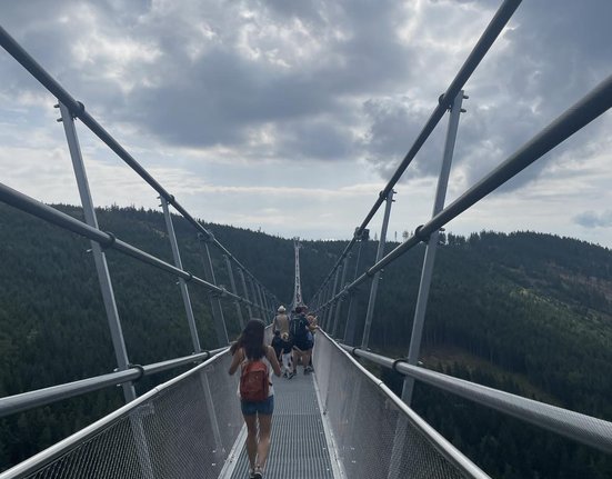 Visutá lávka je vyhledávanou destinací turistů z ČR i zahraničí.