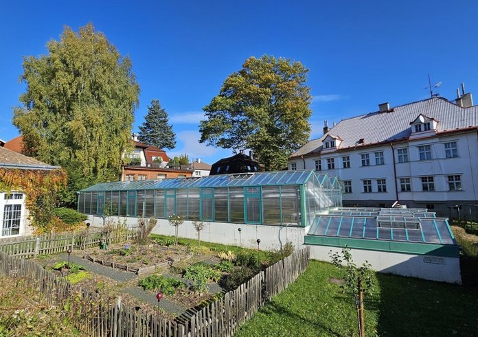 zrekonstruované skleníky