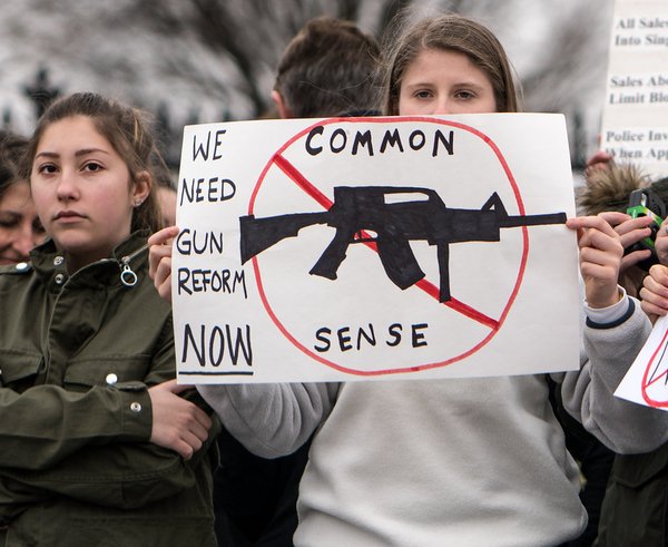 Demonstrace za reformu zbraní v USA v souvislosti se střelbami na školách.