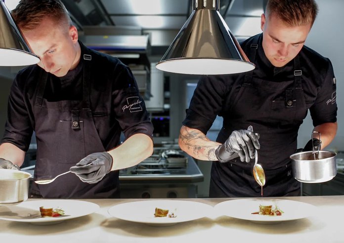 481915162_665308579354445_5444615948504806518_n