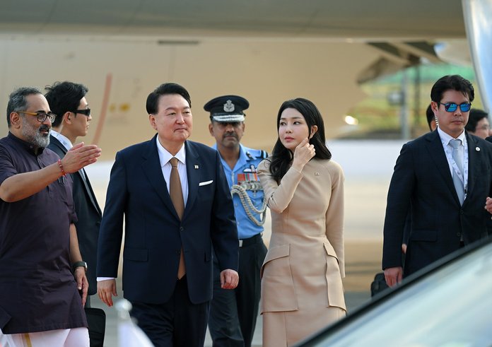 53175932782_687882655b_b