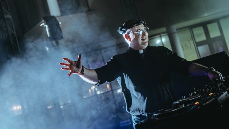 565043980_18288712774276609_6221758921431545440_n