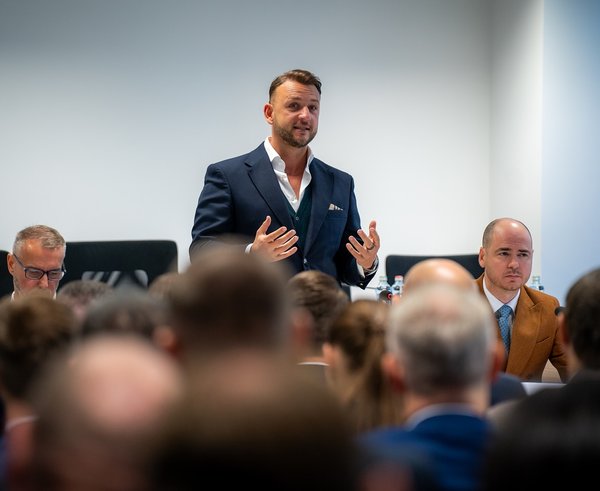 574178913_18075495140273449_6339635212338054930_n