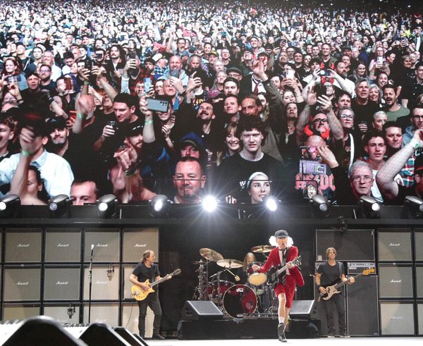 580311475_1351348039780251_6039125072101845542_n