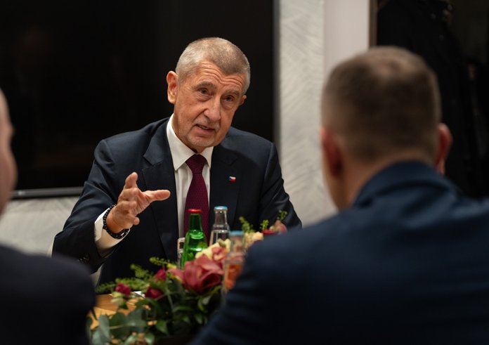 588556483_1392403932244781_2614077345550449245_n