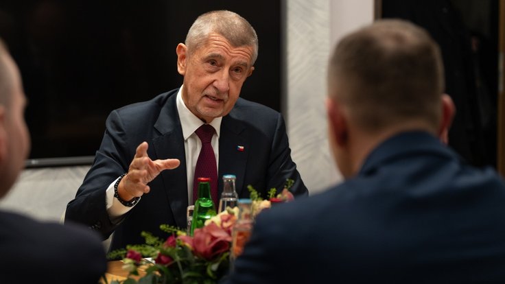 588556483_1392403932244781_2614077345550449245_n