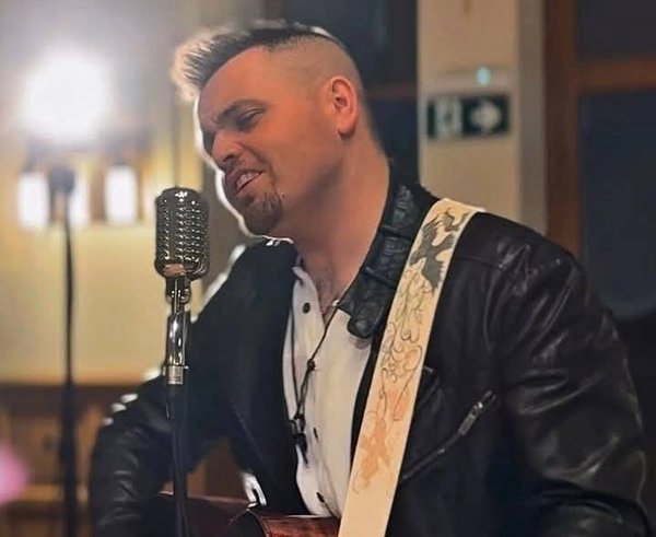 595708451_25619051794386292_881413537625509677_n