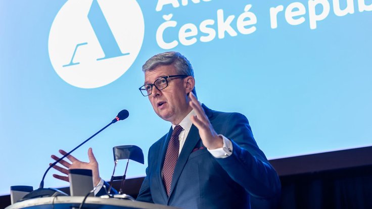 596224765_1528749361531996_2839052466809781852_n