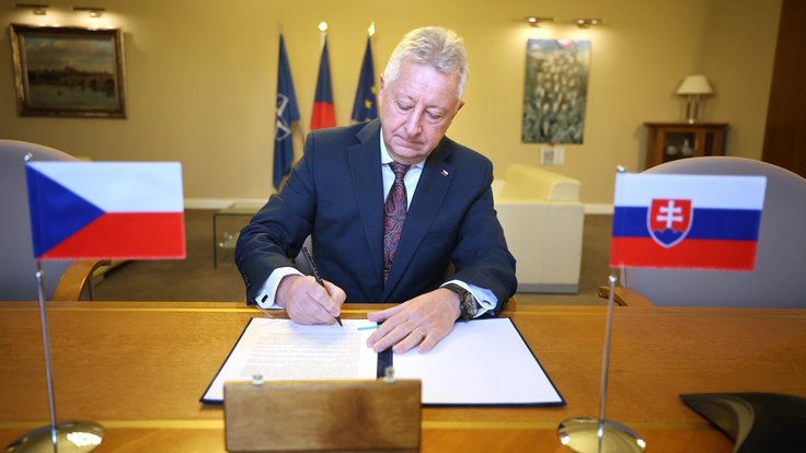 598992846_1197827175812179_4803436268506275389_n