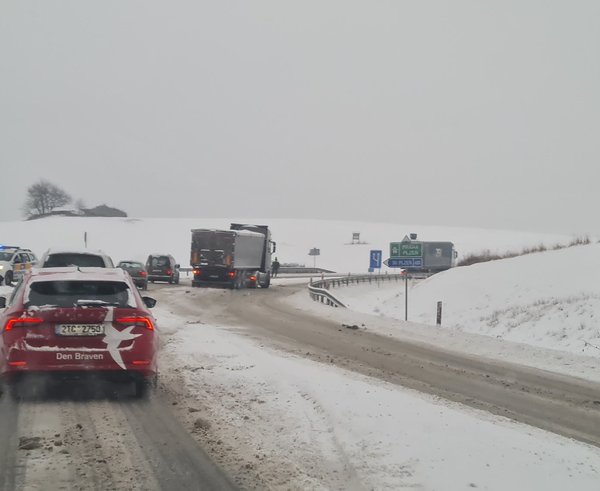 613912496_1332884035549526_8844260618445829741_n