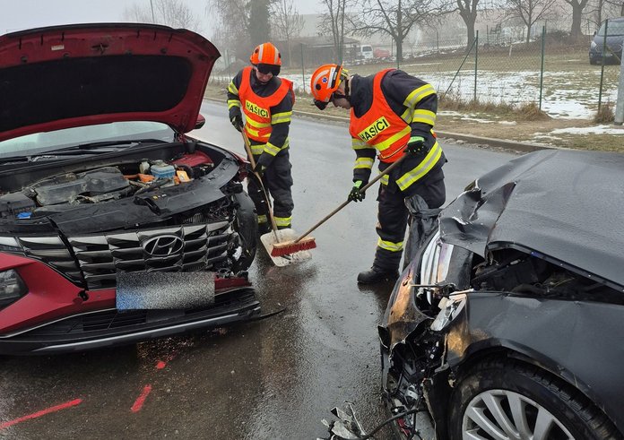 621323137_875859548531177_3377105228572159832_n