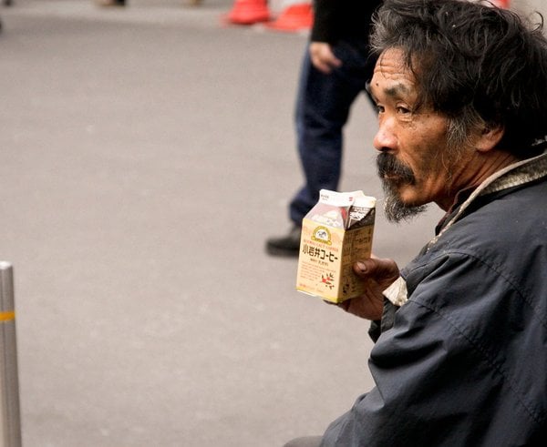 bezdomovec Japonsko