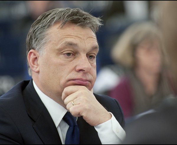 6720477853_37706b77f8_b