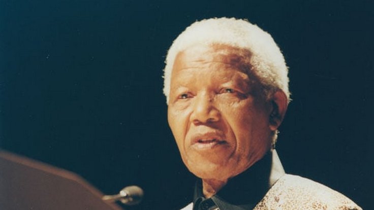 Nelson_Mandela,_2000_(2)