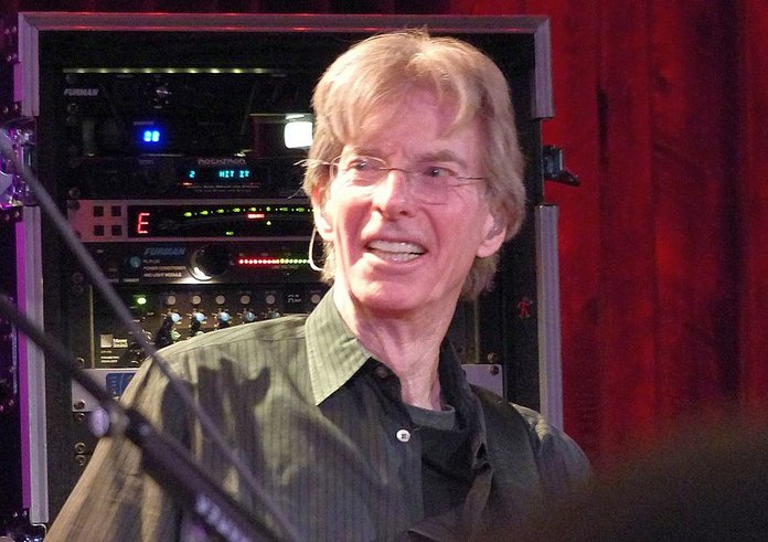 800px-Phil_lesh_12-06-2013