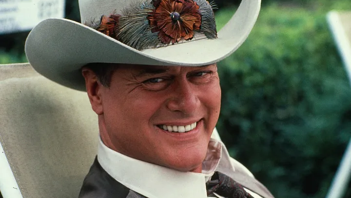 Larry Hagman jako J.R. Ewing v seriálu Dallasu