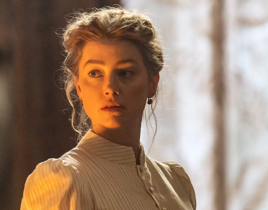 Amber Heard v italském thrilleru In the Fire