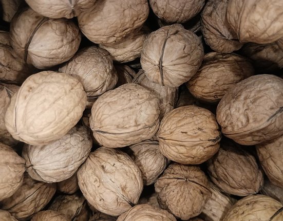 AMERICAN_WHOLE_WALNUT