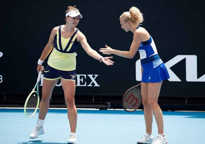 Barbora Krejčíková a Kateřina Siniaková.