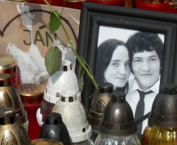 A_wake_for_the_murdered_Ján_Kuciak_en_Martina_Kušnírová_in_Slovakia_(2018)
