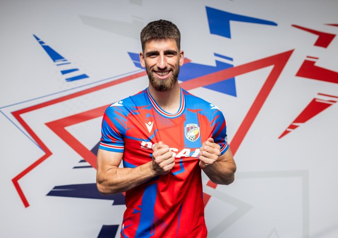 Adrian Zeljković přichází do Viktorie Plzeň.