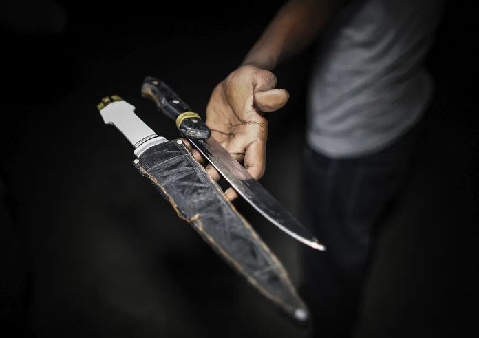Africa_Knives_Rituals