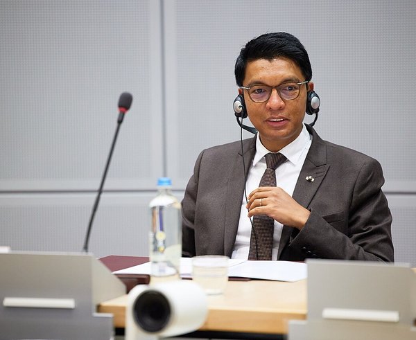 Andry_Rajoelina_(P054585-469320)