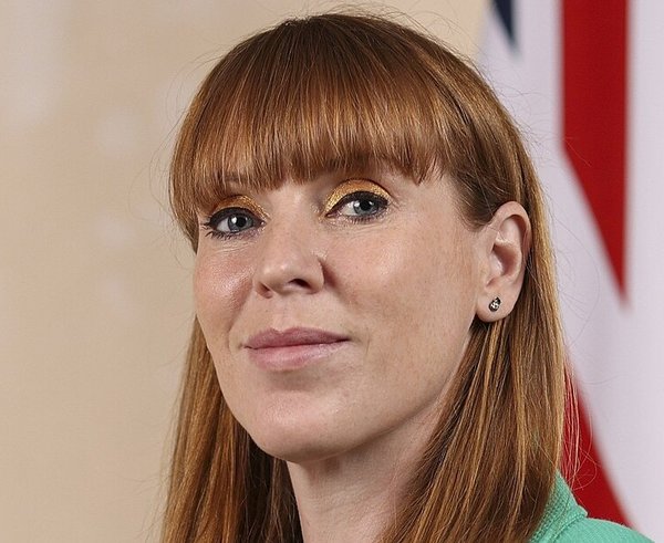 Angela_Rayner_Official_Cabinet_Portrait,_July_2024_(cropped)_2