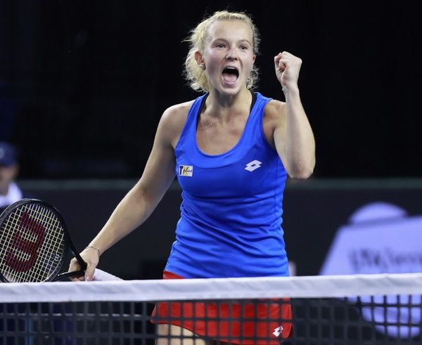 Kateřina Siniaková na turnaji září ve dvouhře i čtyřhře.