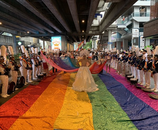 Bangkok_Pride_2022,_Thanon_Si_Lom_2022-06-05_-_img_06