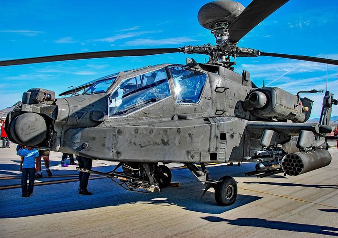 Vrtulník AH-64E Apache