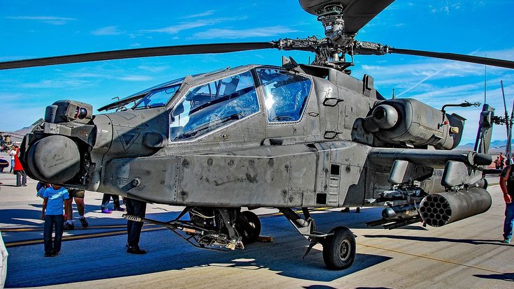 Vrtulník AH-64E Apache