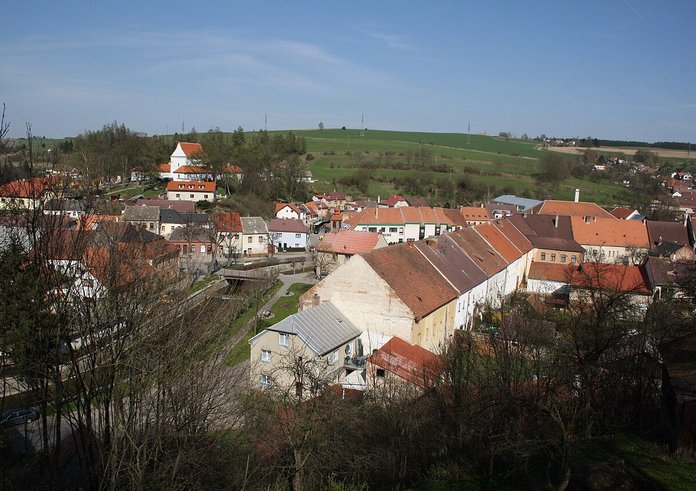 Brtnice_view_from_castle_gardens_in_Brtnice,_Jihlava_District